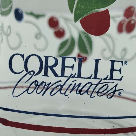 Corelle Coordinates Abundance Open Carafe Clear Glass Juice Decanter - Picture 5 of 7